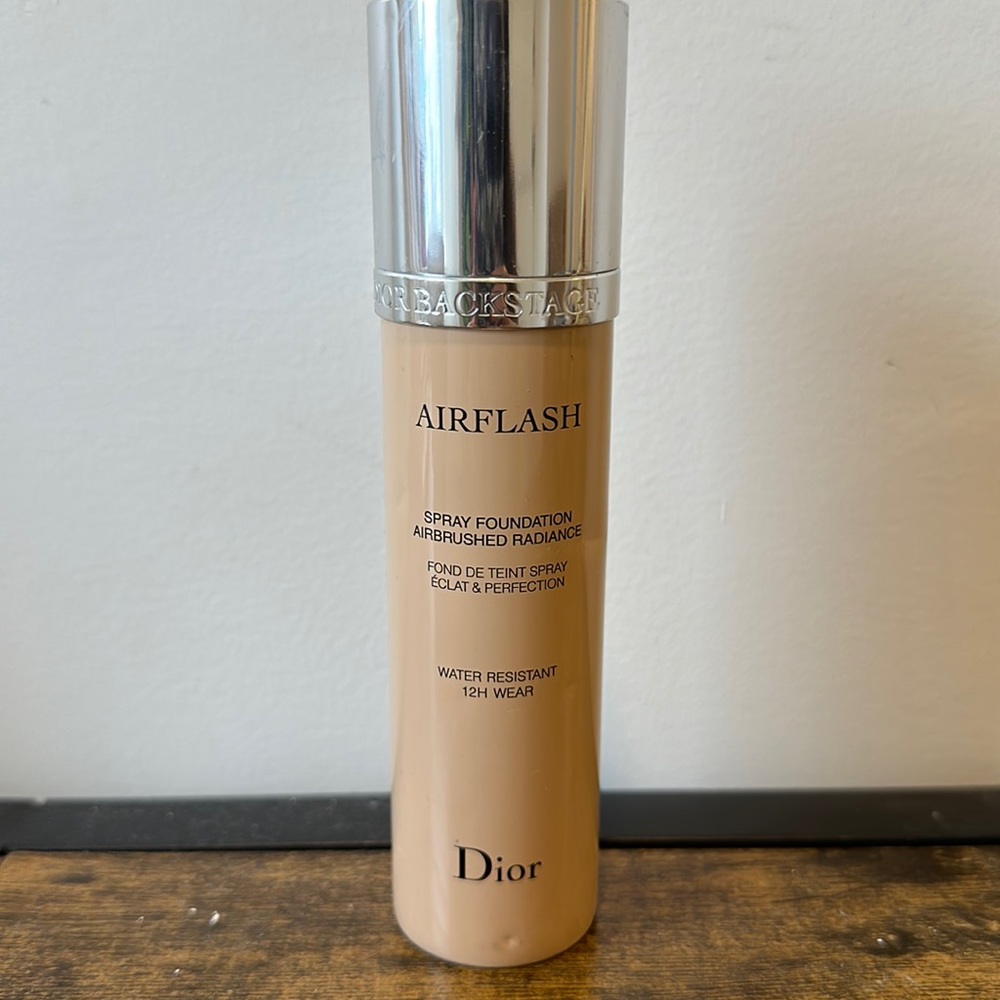 🔥 Dior Backstage Airflash Foundation 2W (201)
